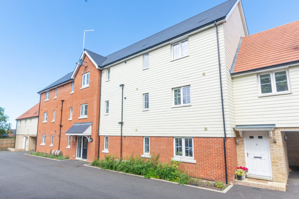 14 Butchers Way, Chelmsford CM3 2FH